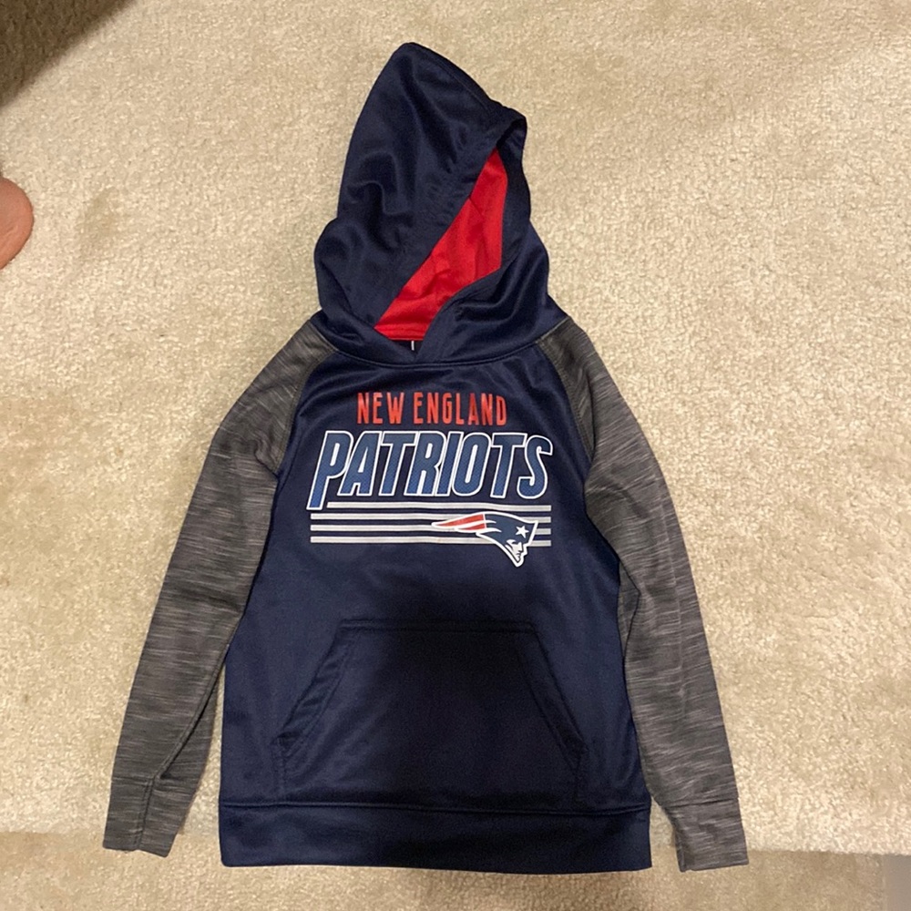 NFL boys 6 years old medium